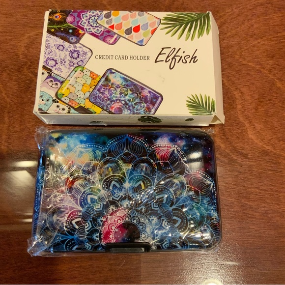 Elfish credit card holder - Picture 3 of 4